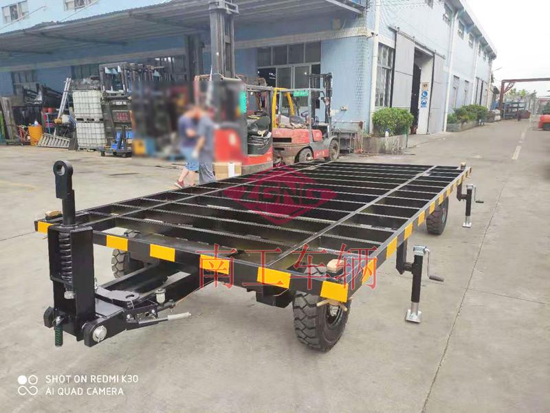 5吨骨架式三亿体育入口（中国）移动房车底盘