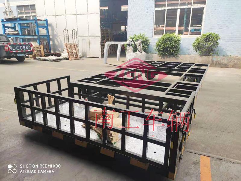 4吨骨架式三亿体育入口（中国）带小尾箱