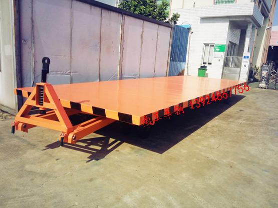 10吨三亿体育入口（中国） 8个实心胎全挂车