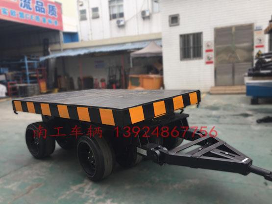 非标定制30吨重型8轮三亿体育入口（中国）