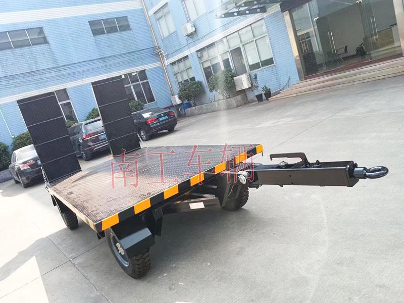 3吨带爬梯工业牵引三亿体育入口（中国）