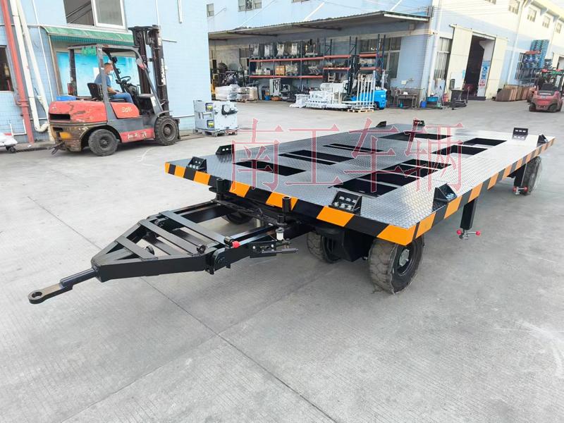 10吨预制方舱三亿体育入口（中国） 移动拖车底盘