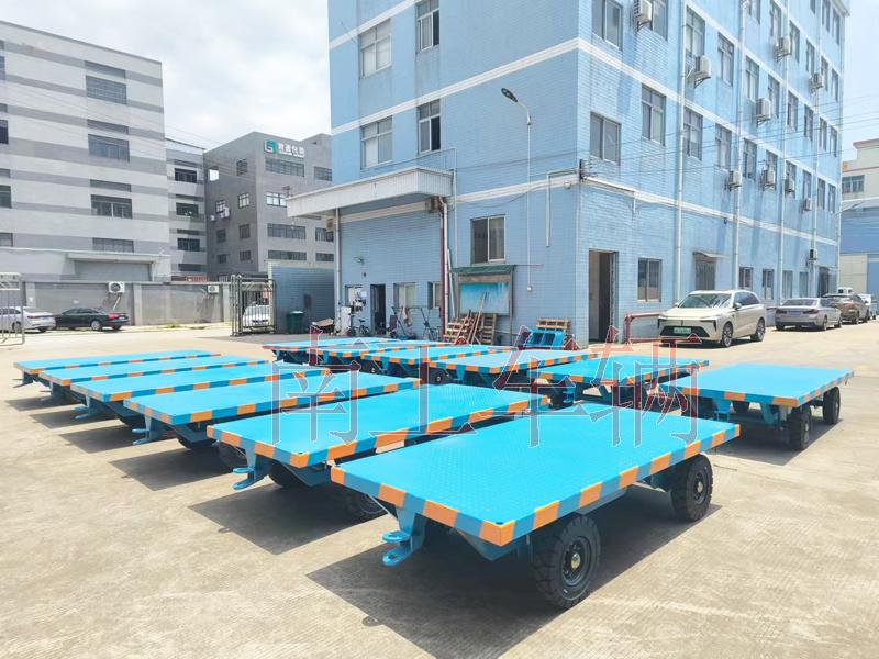 3吨全挂式牵引三亿体育入口（中国）可拆护栏