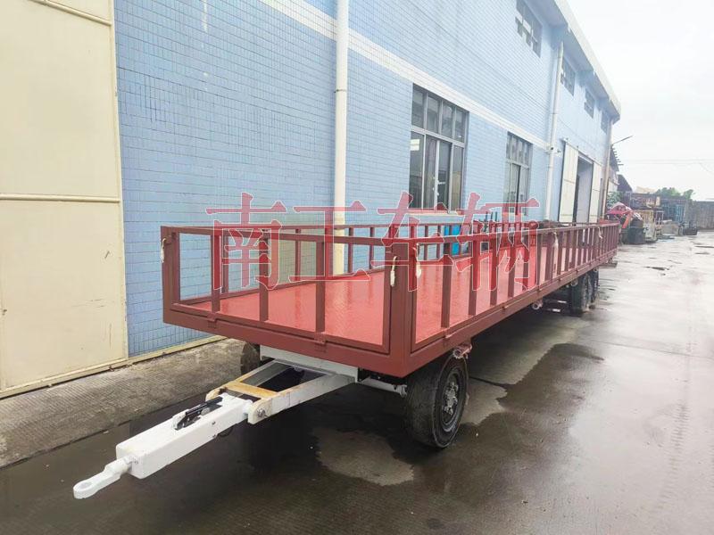 7吨三亿体育入口（中国）牵引工具拖车 带护栏减震刹车功能拖车