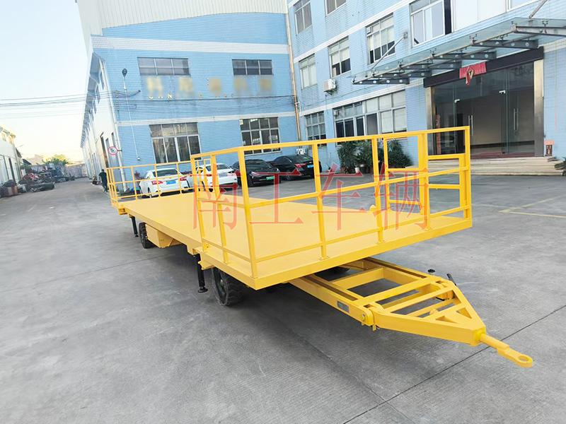 10吨移动拖车底盘 全挂式三亿体育入口（中国） 带护栏