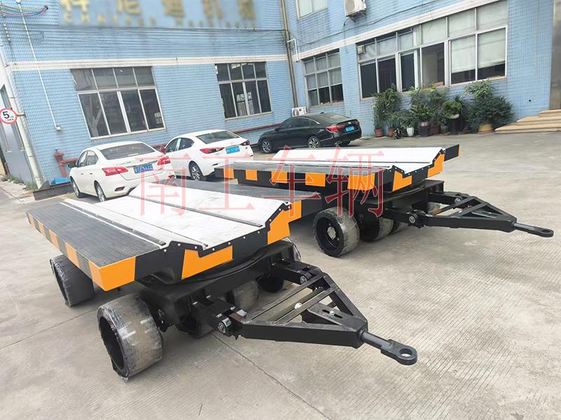 25吨V字重型钢卷三亿体育入口（中国） 牵引全挂车