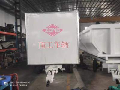 1673077571381845.jpg 箱式拖车垂直尾板I.jpg