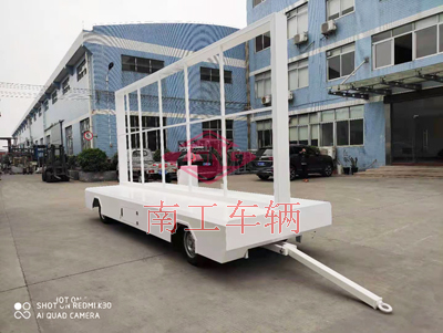 1675301792888349.jpg 2.2吨固定式LED广告拖车I.jpg