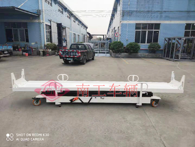 1675302955767278.jpg 机器人用半自动电动举升工具拖车3I.jpg