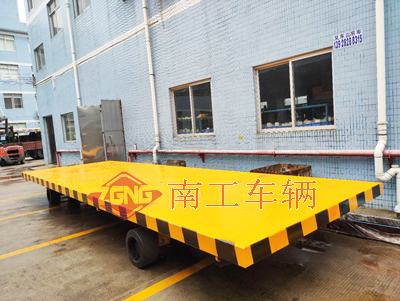 1675819120207555.jpg 20吨重型全挂三亿体育入口(中国)I.jpg