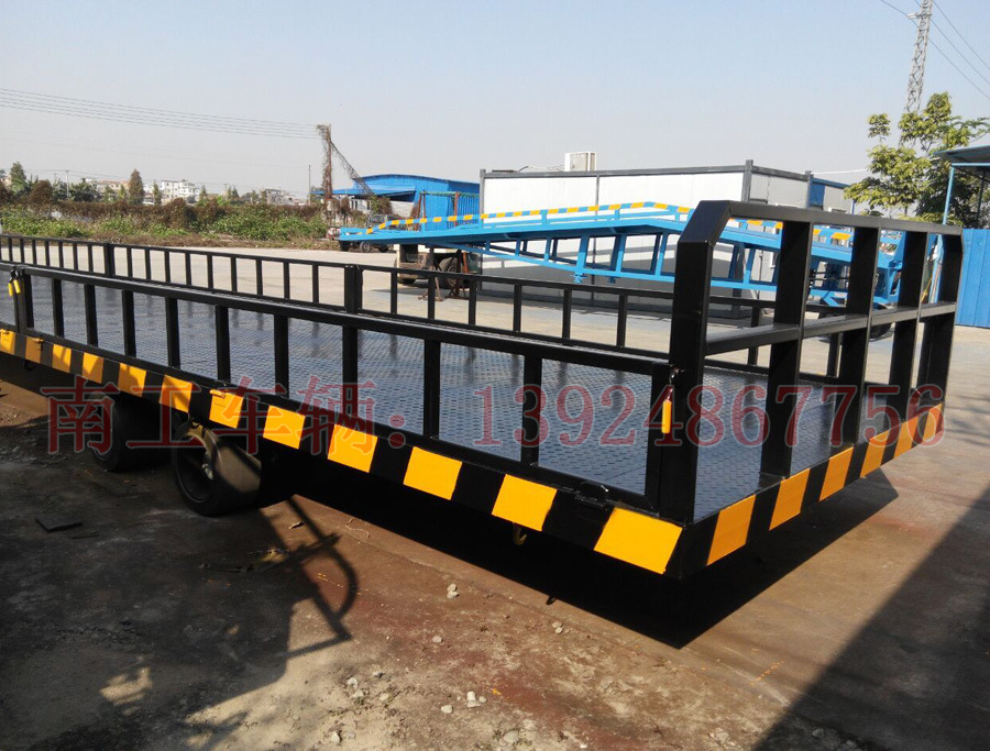 1676342169208449.jpg 13米三亿体育入口(中国) 液压刹车护栏三亿体育入口(中国)8.jpg