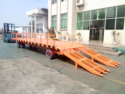 1676427351170942.jpg 10吨挖机用三亿体育入口(中国)1I.jpg