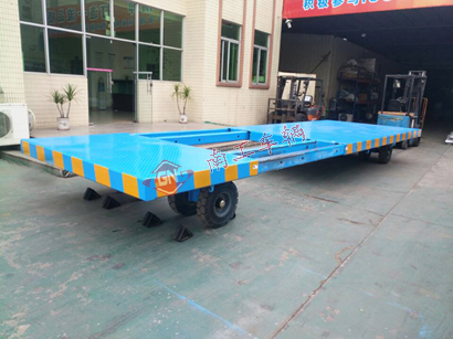 1676598904396064.jpg 15吨可伸缩型三亿体育入口(中国)1I.jpg