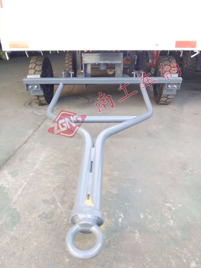 1676600312445157.jpg 白色雨篷三亿体育入口(中国)5I.jpg