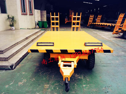 1676946011996676.jpg 橙色带爬梯三亿体育入口(中国)I.jpg