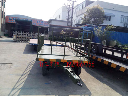 1677045853560975.jpg 军绿色5吨护栏式三亿体育入口(中国)3I.jpg