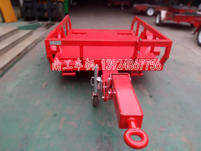 1677133180737752.jpg 2.1吨履带消防车拖车2I.jpg