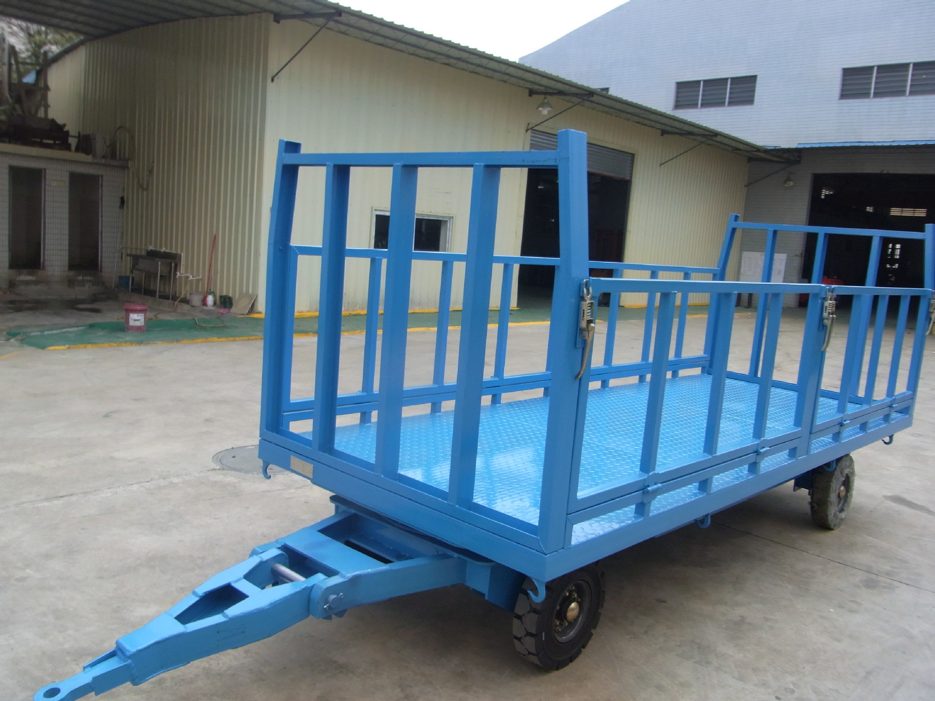 1678084273848326.jpg 3T下翻式护栏三亿体育入口(中国)4.jpg