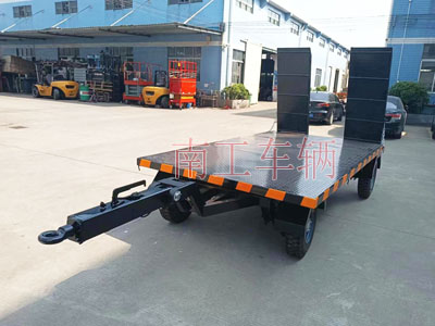 1679880187820160.jpg 3吨带爬梯工业牵引三亿体育入口(中国)1I.jpg