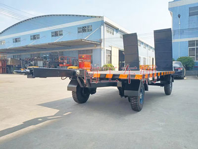 1679880214361947.jpg 3吨带爬梯工业牵引三亿体育入口(中国)3I.jpg