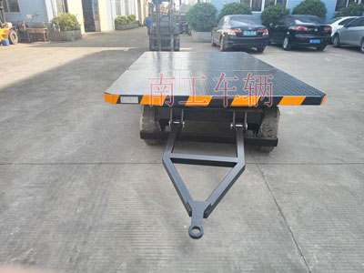 1679965946778772.jpg 5吨带垂直刹车平牵引板拖车3I.jpg