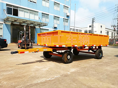 1682328466728421.jpg 3吨铁板护栏平板工具拖车4I.jpg