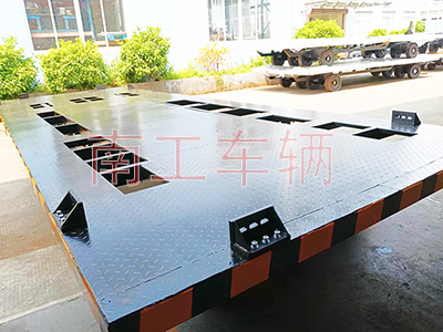 13点5吨箱变拖车底盘 全挂式三亿体育入口（中国）3I.jpg