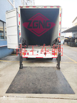 1684830273431732.jpg 隐藏式液压升降汽车尾板3I.jpg