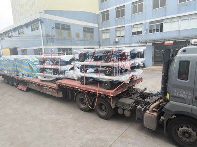 1717550433599471.jpg 3吨全挂式牵引三亿体育入口(中国)可拆护栏4I.jpg