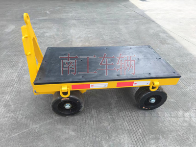 1722233038364315.jpg 2吨小型三亿体育入口(中国)带胶垫3I.jpg