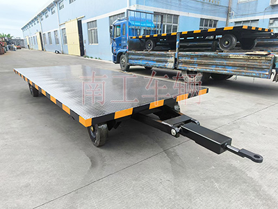 5吨全挂式三亿体育入口（中国） 移动拖车底盘1I.jpg