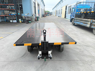 5吨全挂式三亿体育入口（中国） 移动拖车底盘2I.jpg