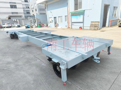 1733368108447730.jpg 船体舯段运输三亿体育入口(中国)4I.jpg