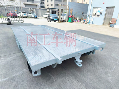 1733899628754965.jpg 船体艏段运输三亿体育入口(中国)3I.jpg