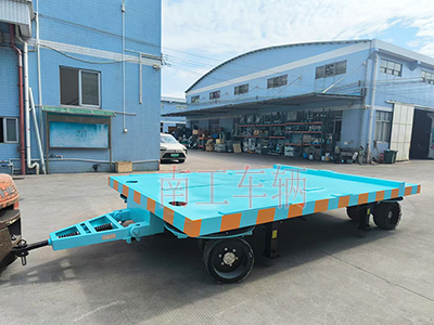 18吨重型三亿体育入口（中国） 四个转盘工具拖车1I.jpg