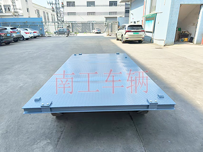 3吨小型牵引三亿体育入口（中国） 全挂车3I.jpg