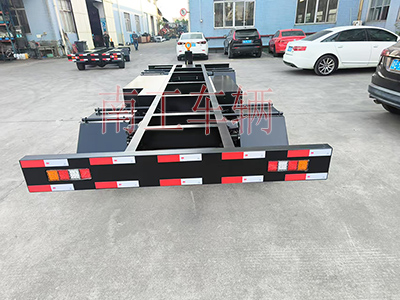 10吨自走式拖车底盘 电动三亿体育入口（中国）2I.jpg