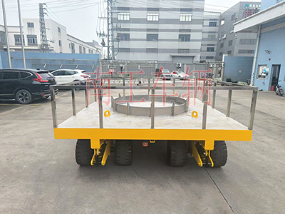 1748849475677163.jpg 25吨重型三亿体育入口(中国)带圆型不锈钢上装工具拖车5I.jpg