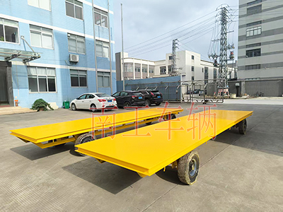 5吨三亿体育入口（中国） 牵引平板全挂拖车5I.jpg