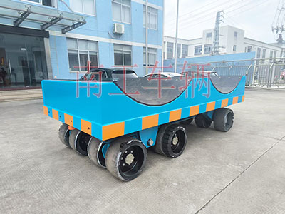 1751876182365408.jpg 40吨重型钢卷装载三亿体育入口(中国)4I.jpg