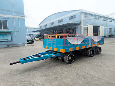 1751876196644134.jpg 40吨重型钢卷装载三亿体育入口(中国)I.jpg