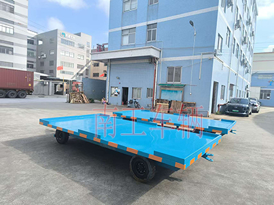 1762741025765286.jpg 4吨牵引三亿体育入口(中国) 全挂式工具拖车3I.jpg